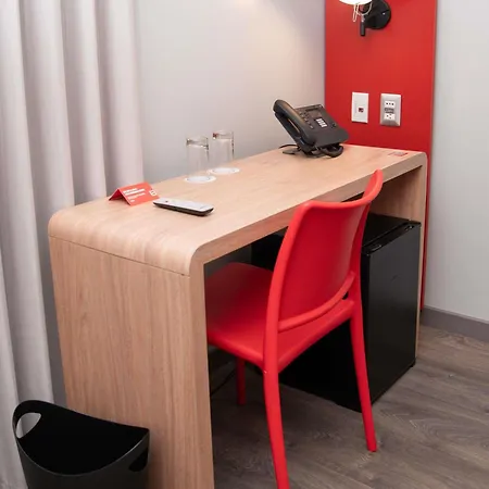 Ibis Trujillo-3